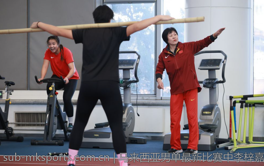 马来西亚男单最新比赛中李梓嘉的比分情况快讯